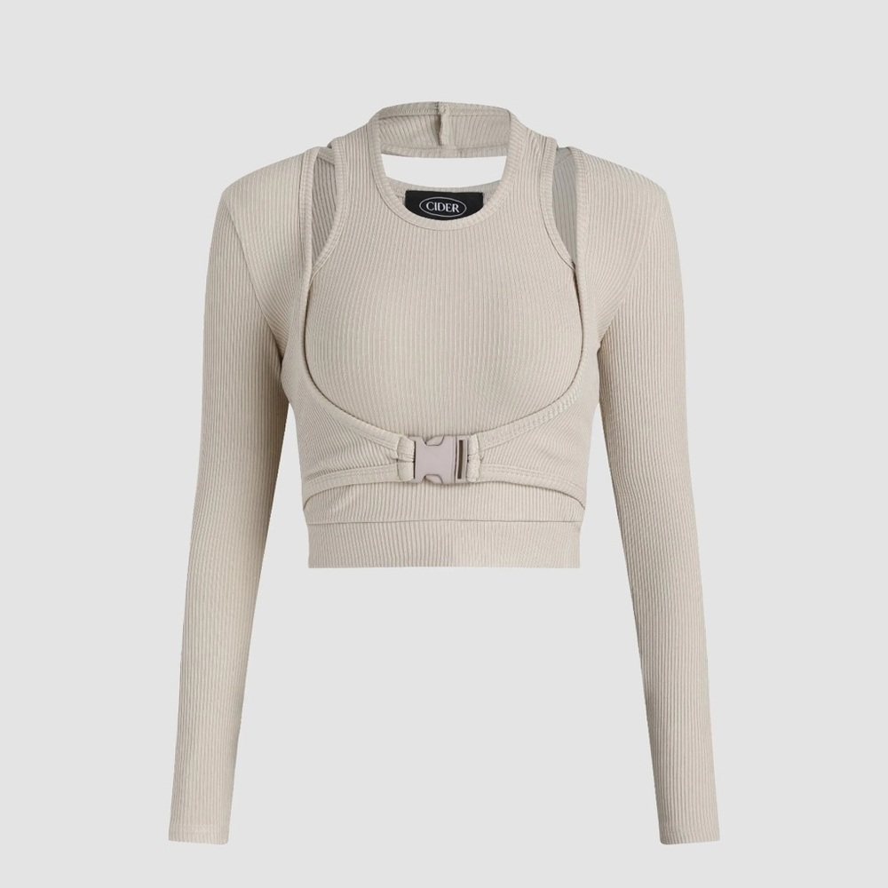 Cider long sleeve buckle crop top, size L